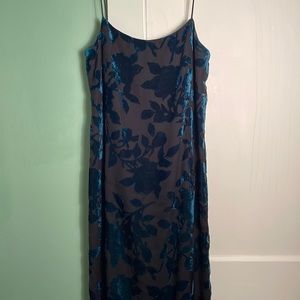 Vintage 90s Green Velvet Patterned Evening Gown